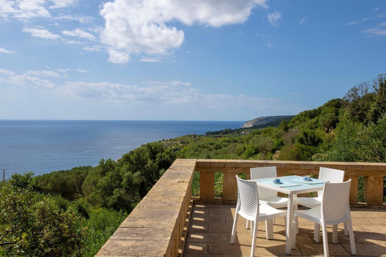 Il Terrazzo - Galatea Casa Vacanze Гальяно-дель-Капо Экстерьер фото